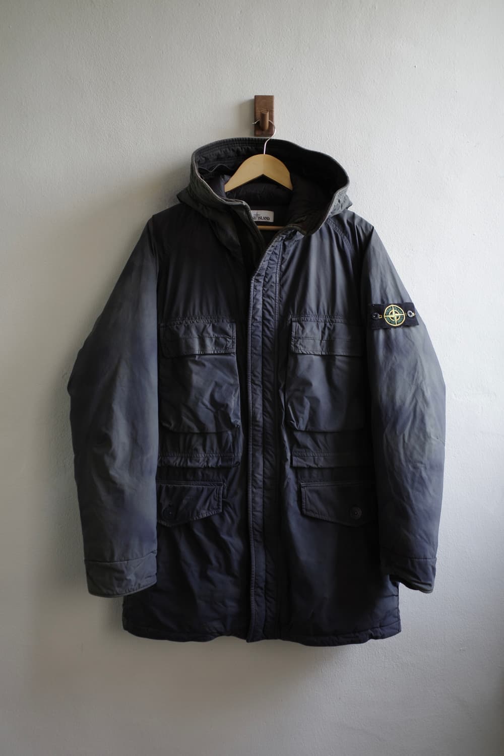 스톤아일랜드 마이크로 랩스 파카 상품이미지1