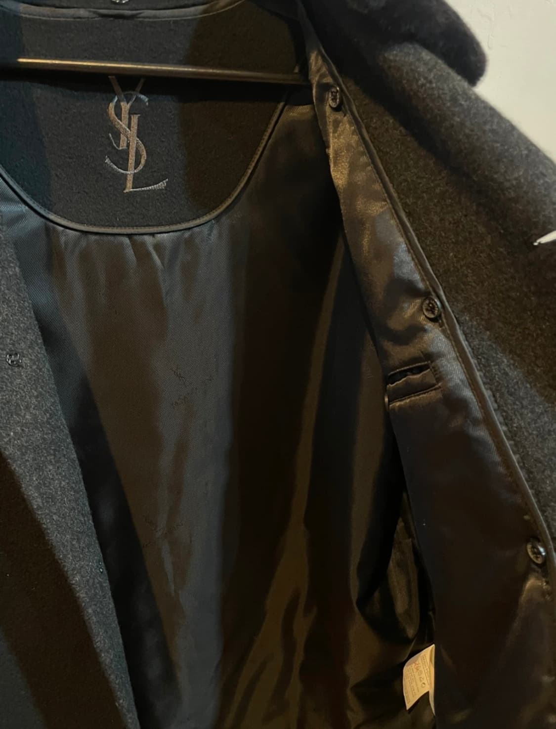 입생로랑 토끼털퍼 캐시미어 코트 / 입생로랑 코트 / 입생로랑 자켓  상품이미지4