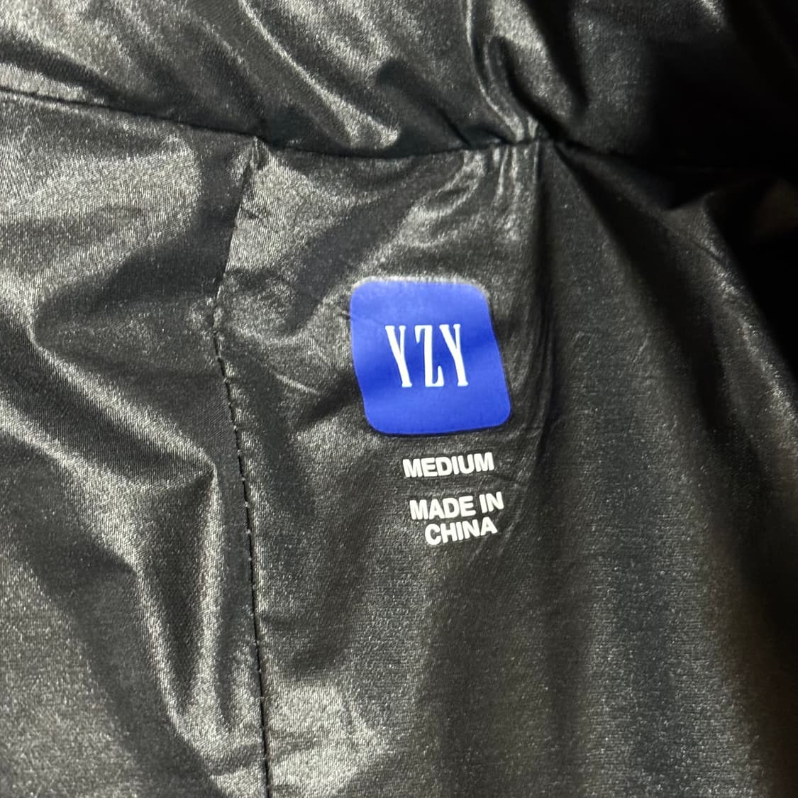 이지 갭 패딩 Yeezy Gap Round Jacket 2 상품이미지2