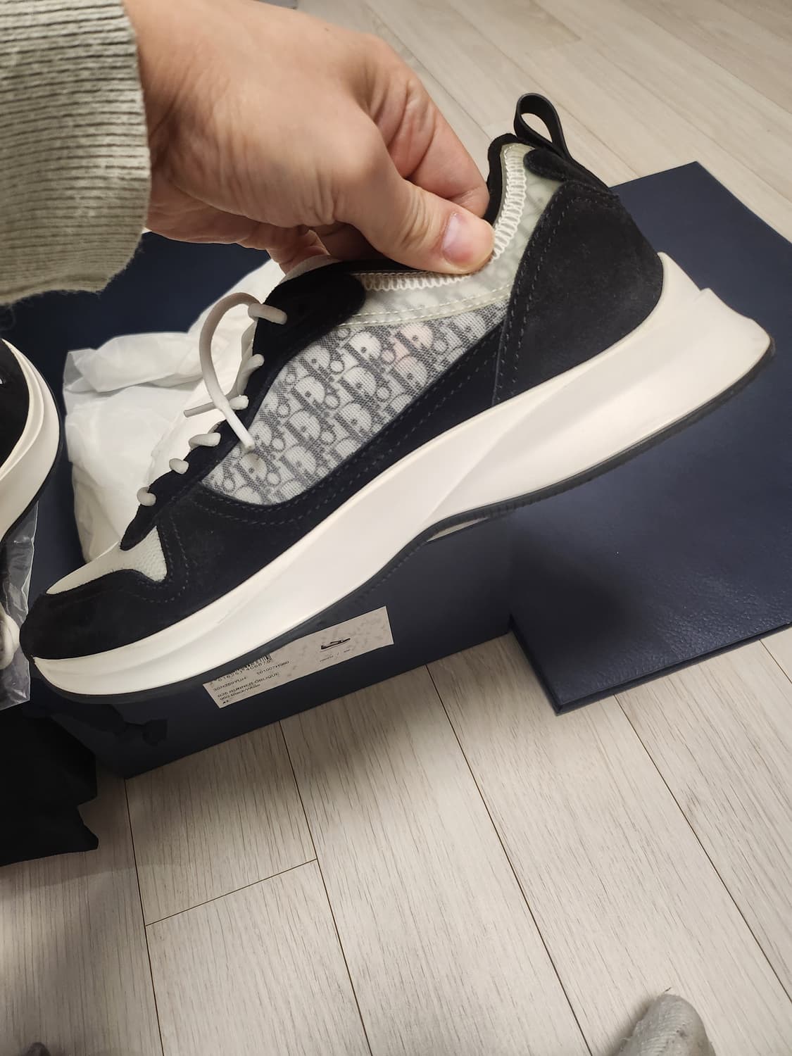 디올 오블리크 b25 스니커즈 42사이즈 상품이미지8