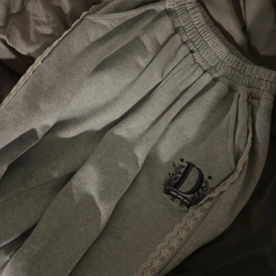 (단종) 오드원아웃 레이스 그레이 스웻팬츠 상품이미지2