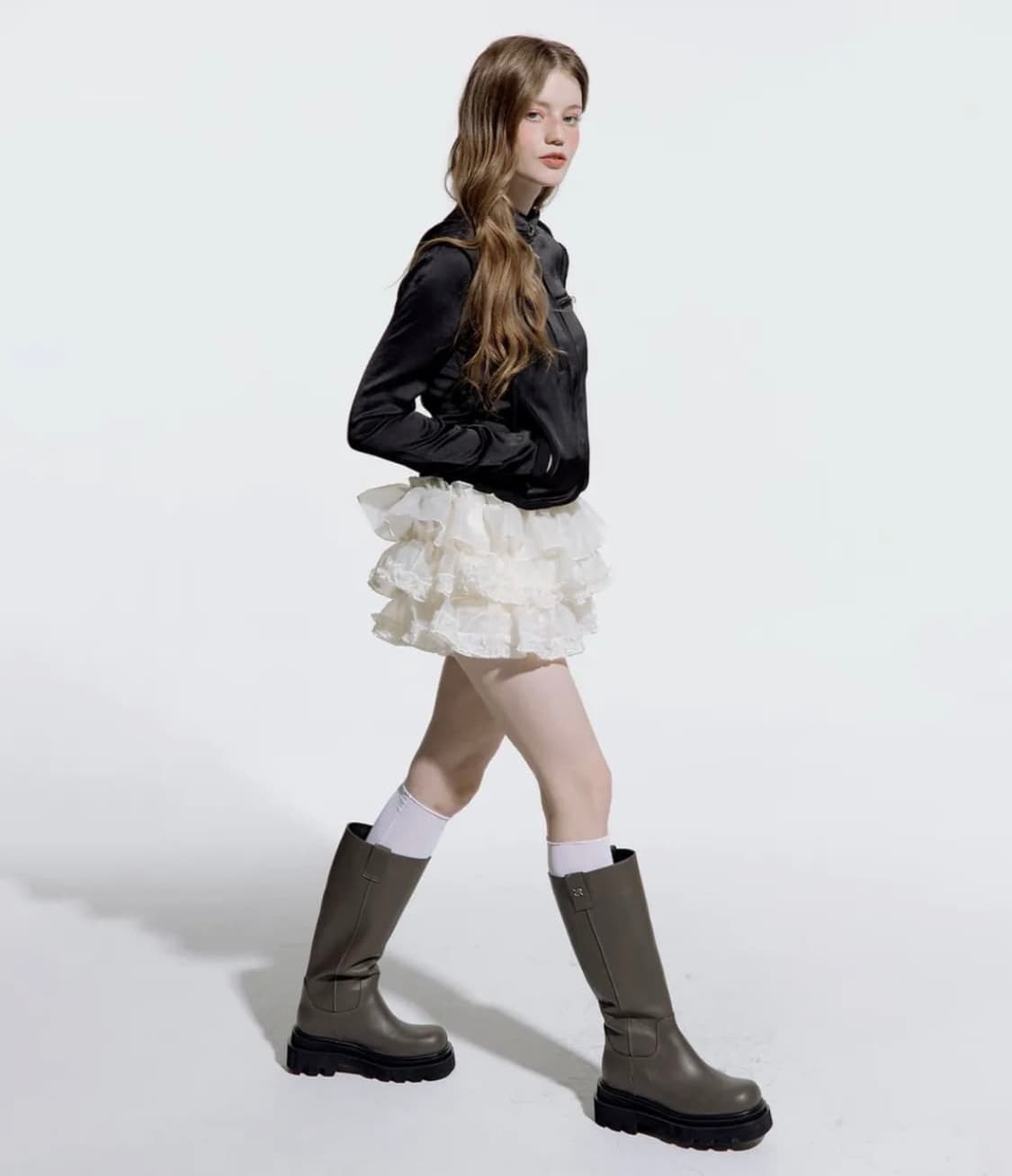 러프넥 튜튜 스커트 크림 상품이미지1