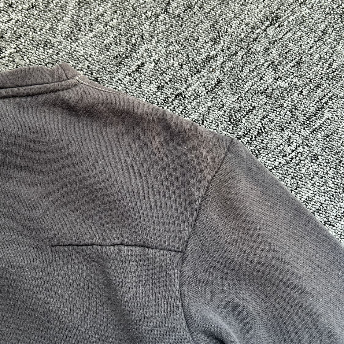 리바이스 빈티지 차콜 기모 긴팔티셔츠 상품이미지8