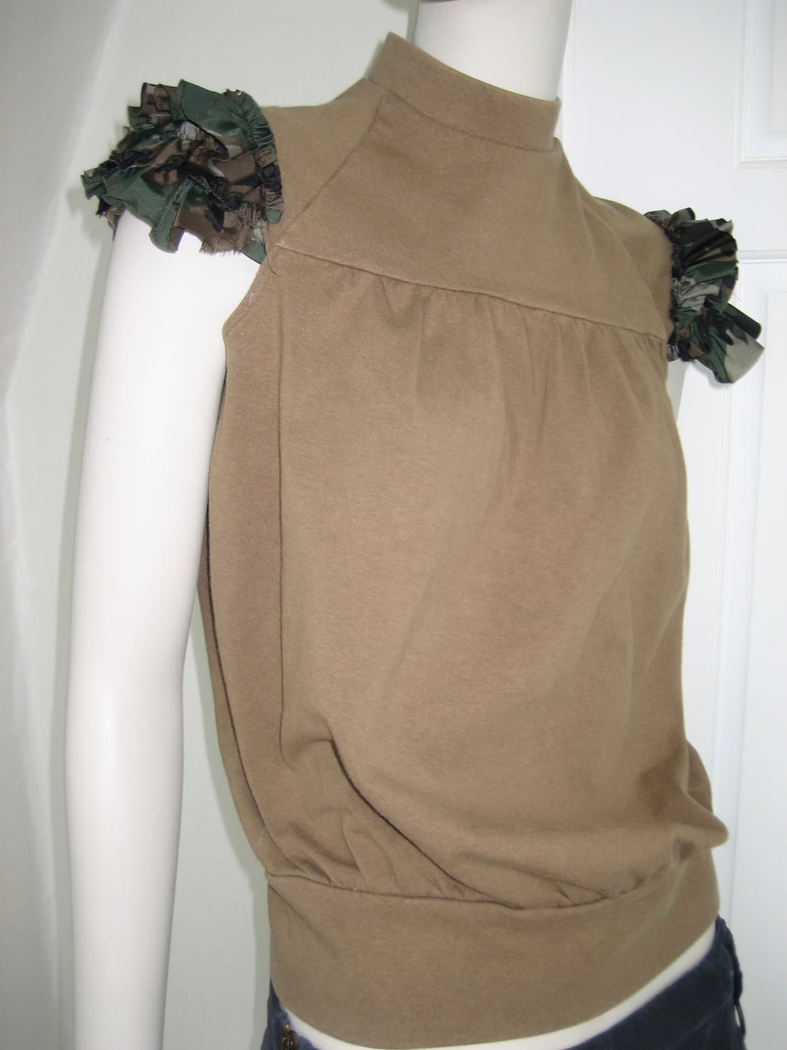 Camoflage Cute Ruffle Sleeve Top 상품이미지7