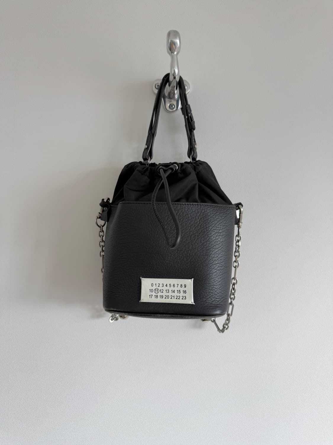 메종 마르지엘라(maison margiela) 5AC 버킷 토트백 상품이미지1