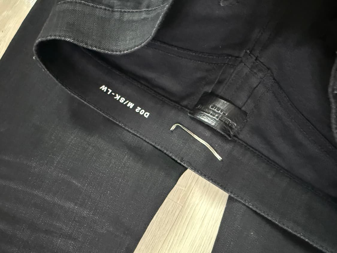 생로랑 스터드진(2016 에디슬리먼) 상품이미지3