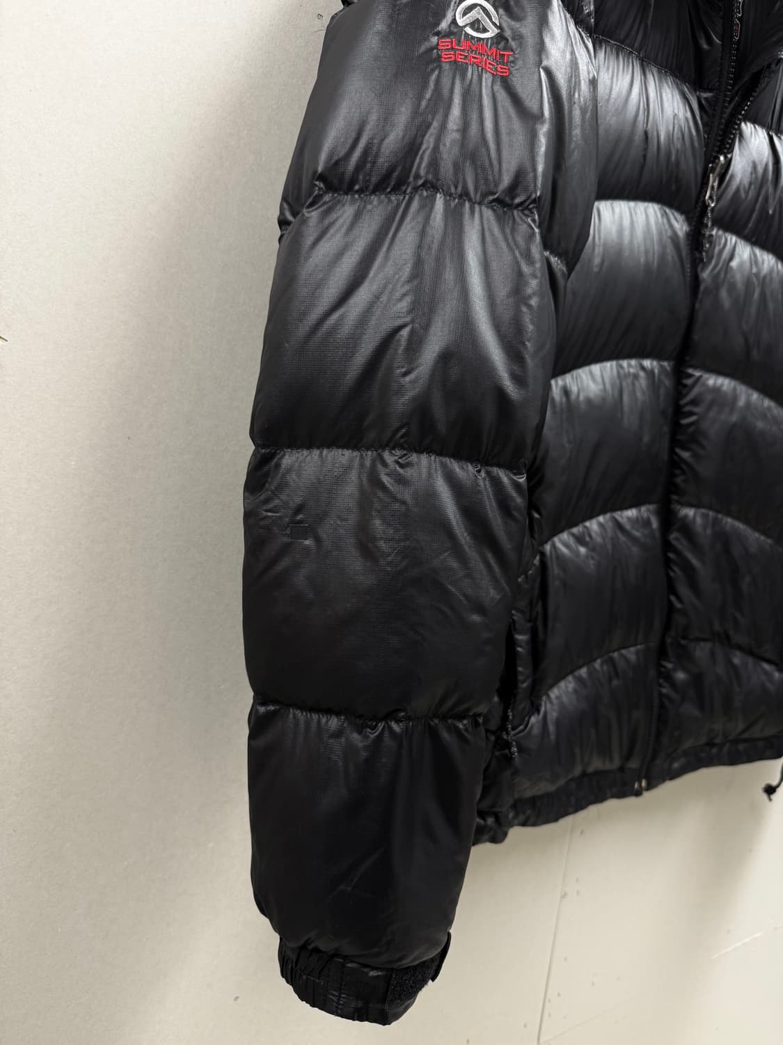 남성 S (95추천) / 노스페이스 아콘카구아 서밋시리즈 패딩 블랙 상품이미지6