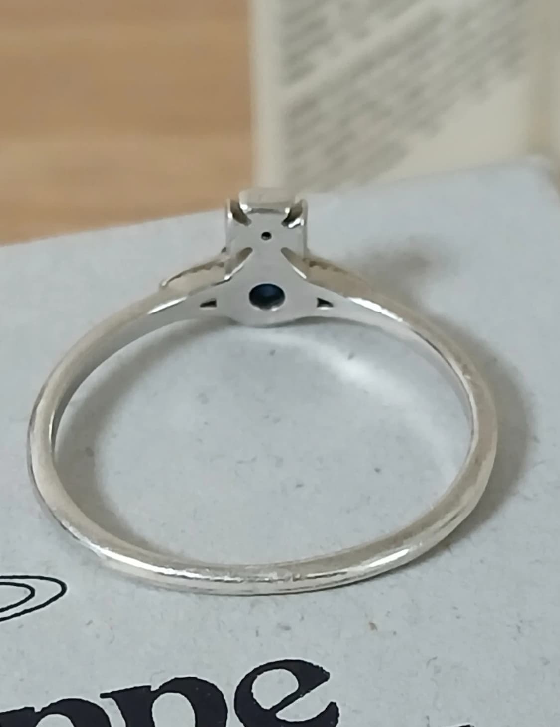 비비안웨스트우드 런던 orb 링 상품이미지3