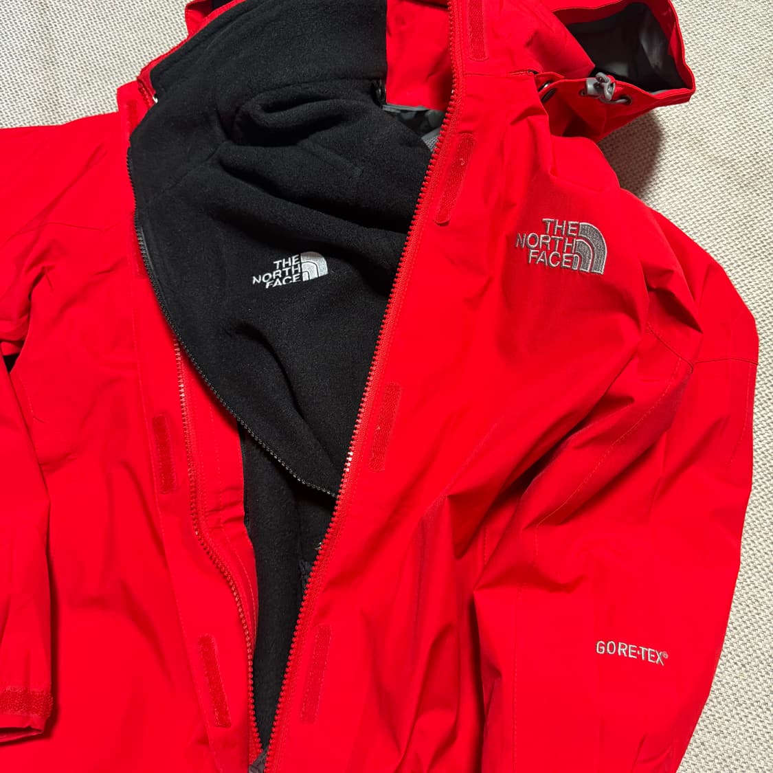 노스페이스 고어텍스 바람막이 자켓 (후리스내피) 상품이미지3