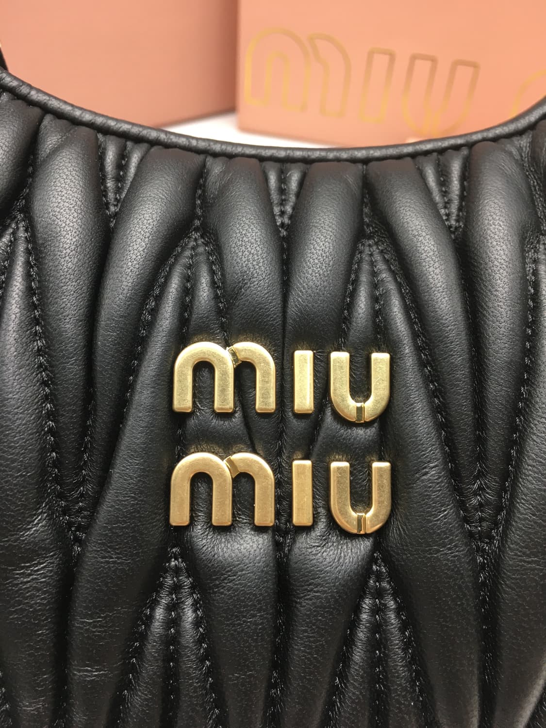 미우미우 마테라쎄 상품이미지4