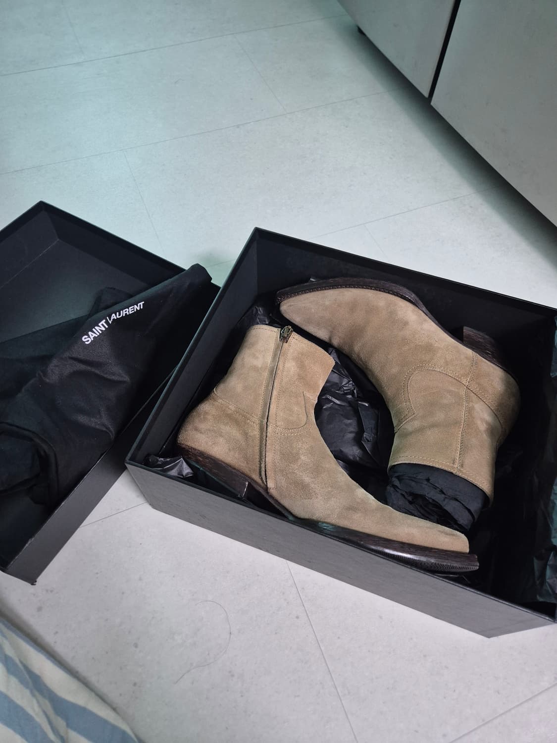 생로랑 루카스 스웨이드 부츠 4(260~270) 상품이미지1