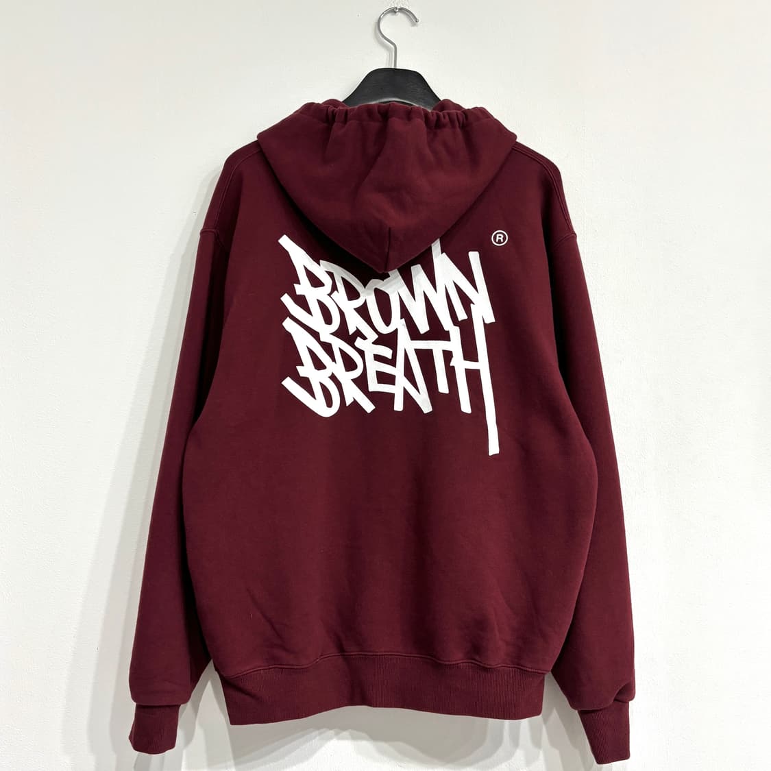 브라운브레스 버건디색 후드티 상품이미지1