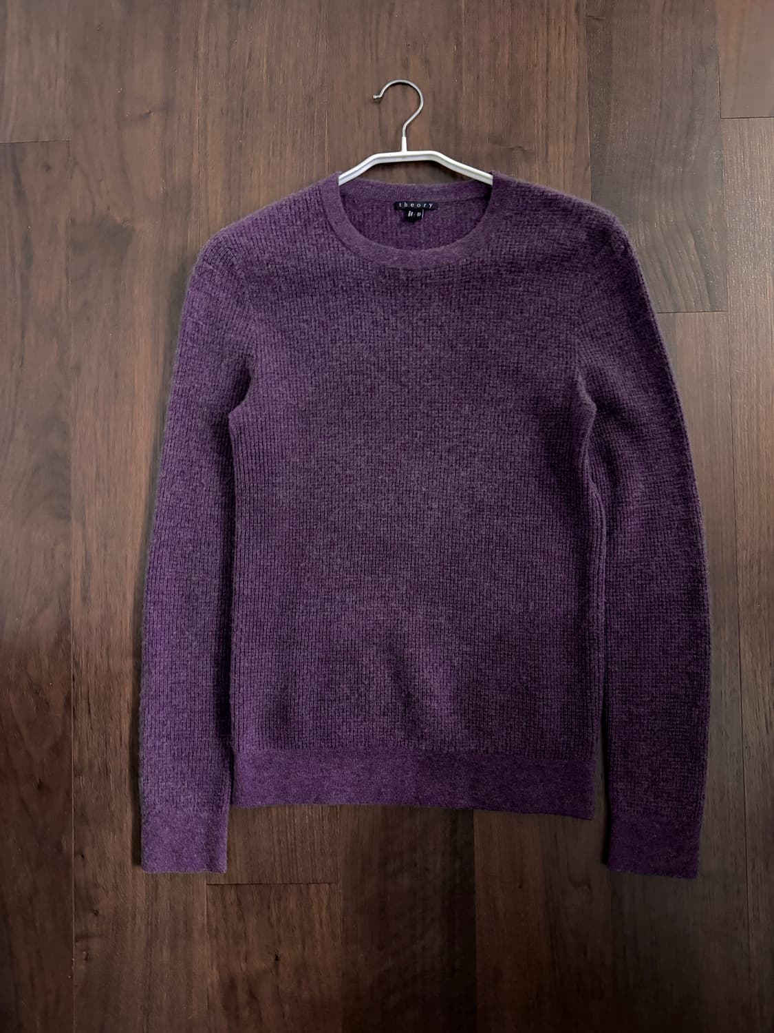 띠어리 캐시미어100 퍼플 니트 상품이미지1