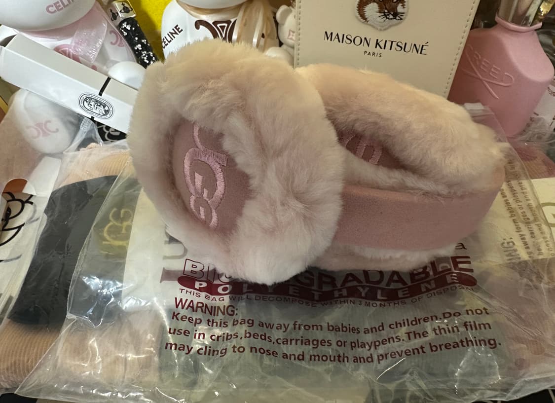 UGG 어그  양말& 귀마개& 장갑세트 상품이미지2