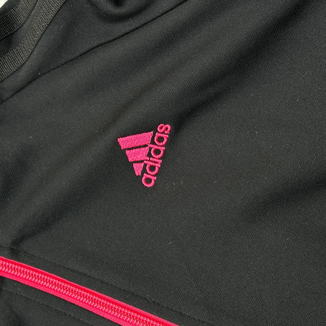 아디다스 JPN 핑크로고 블랙삼선 고프코어 러닝 블랙 후드져지 상품이미지3