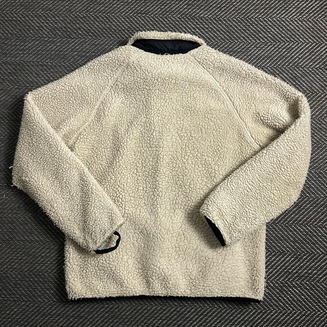 칼하트 WIP 패치 로고 쉐르파 플리스 자켓o 4634 상품이미지4