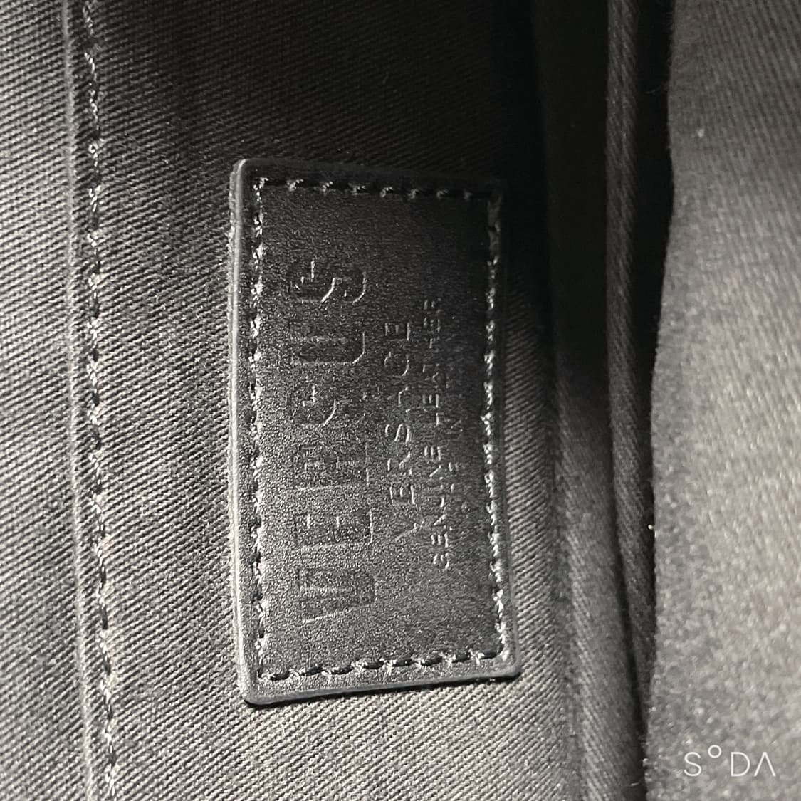 베르사체 Versus 블랙 레더 체인 숄더백 상품이미지8