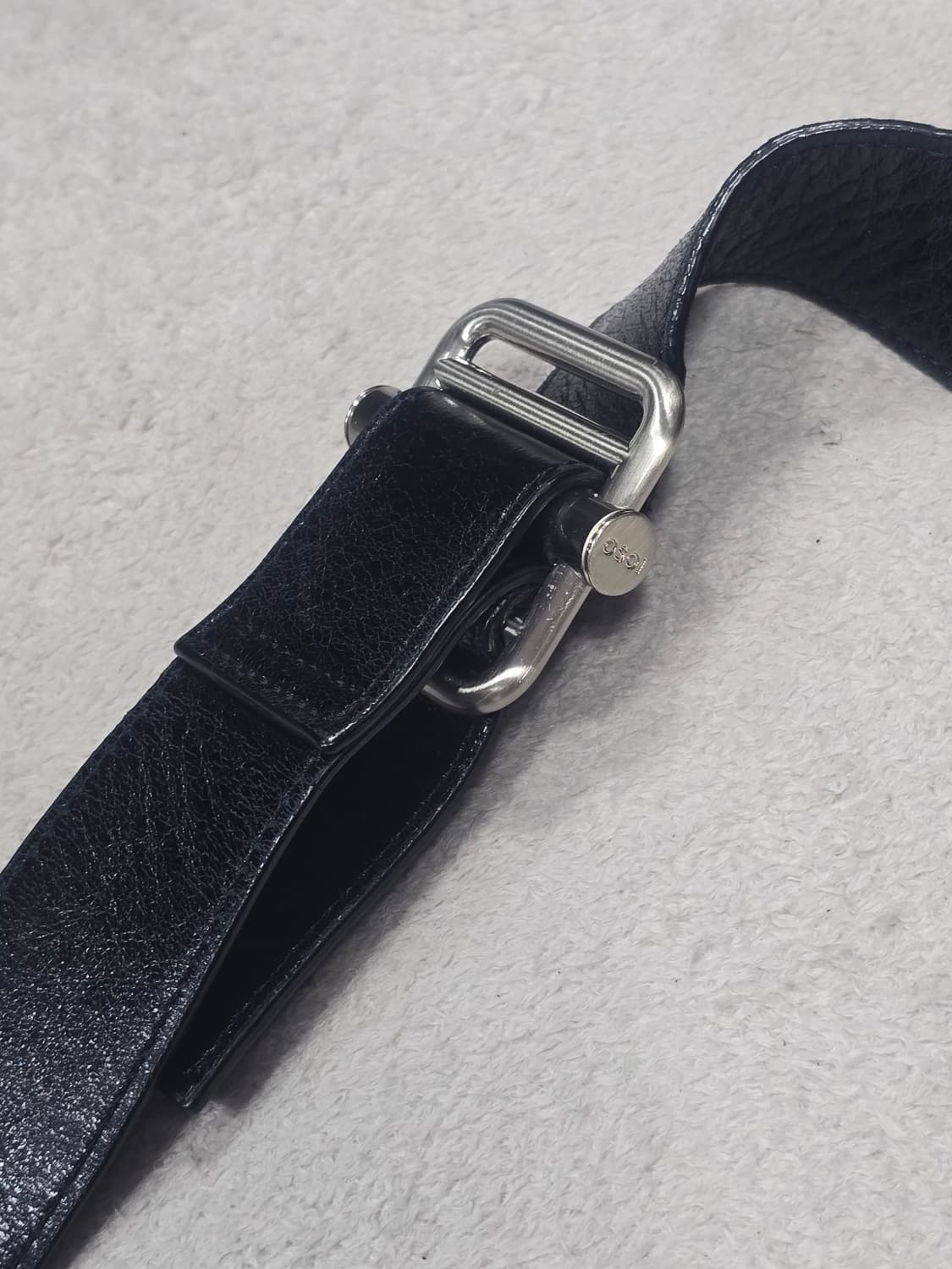 OSOI 오소이 레더 미니 바디백 상품이미지6