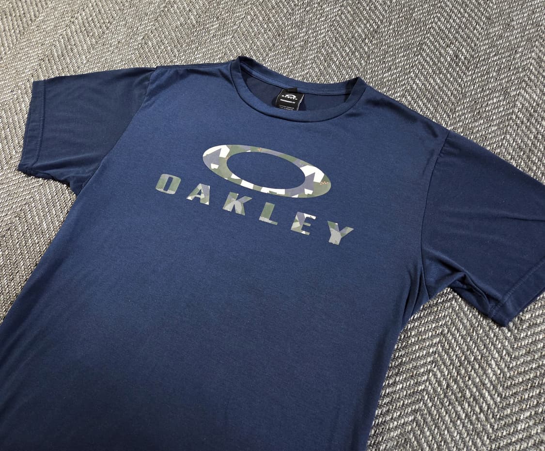 오클리 카모 로고 퍼포먼스 반팔티
 상품이미지3