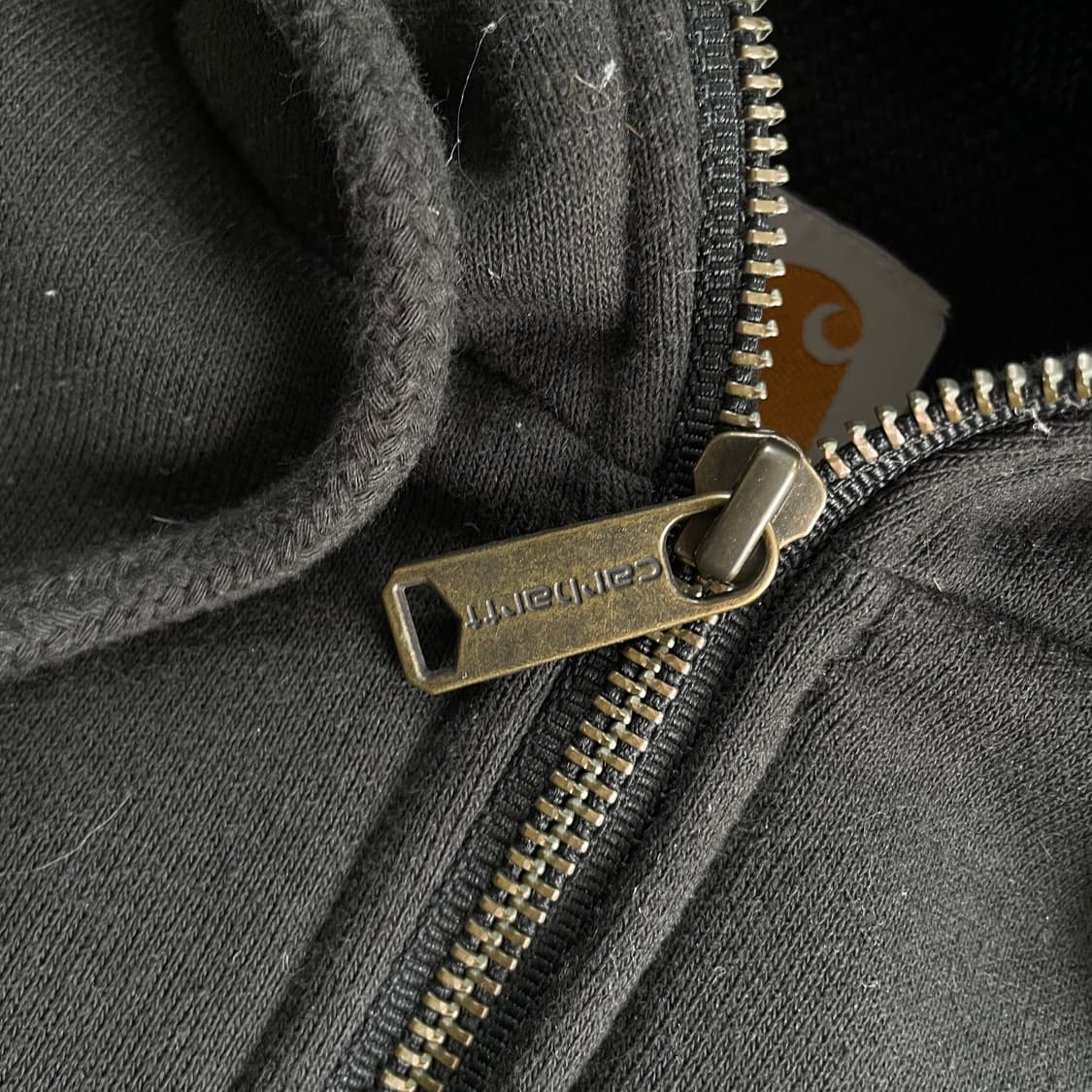 Carhartt 칼하트 블랙 미드웨이트 레인디펜더 써멀 자켓 상품이미지5