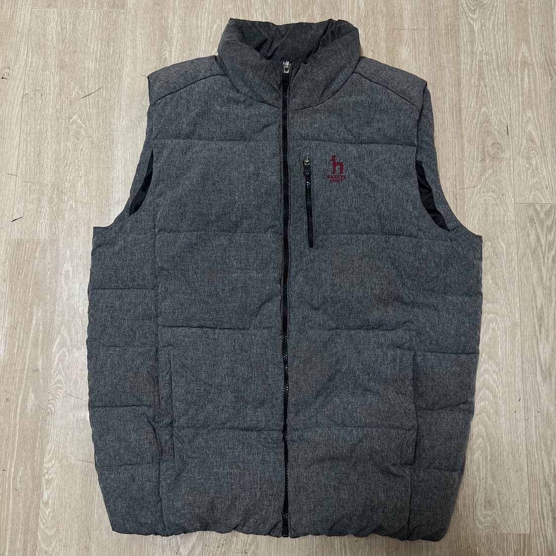 헤지스 스포츠 로고 다운 패딩조끼 XL/105  상품이미지1