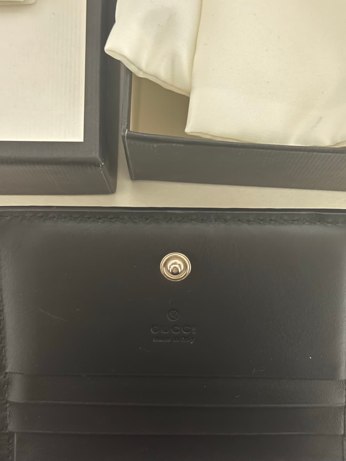 구찌 여성 레더 반지갑 상품이미지7