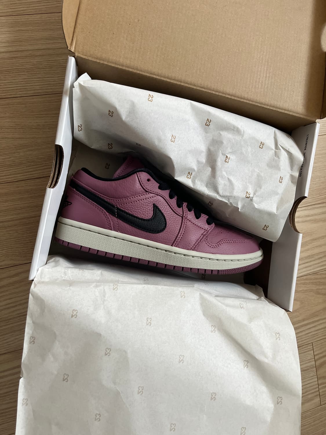 에어조단1로우  w225(225-230) dc7268-500 상품이미지3