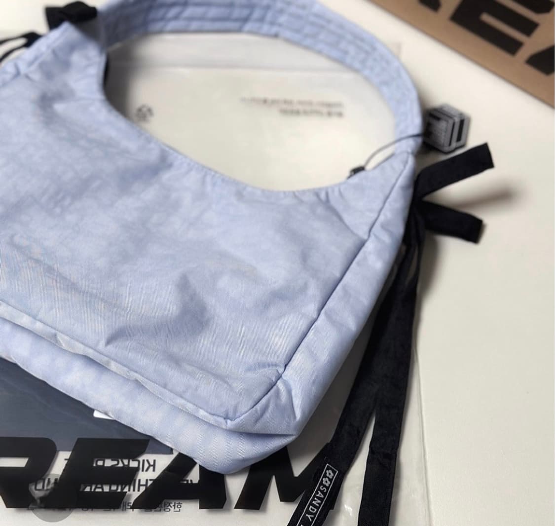 (새상품) 샌디리앙 바쿠보우 미니백 파우더블루 상품이미지1