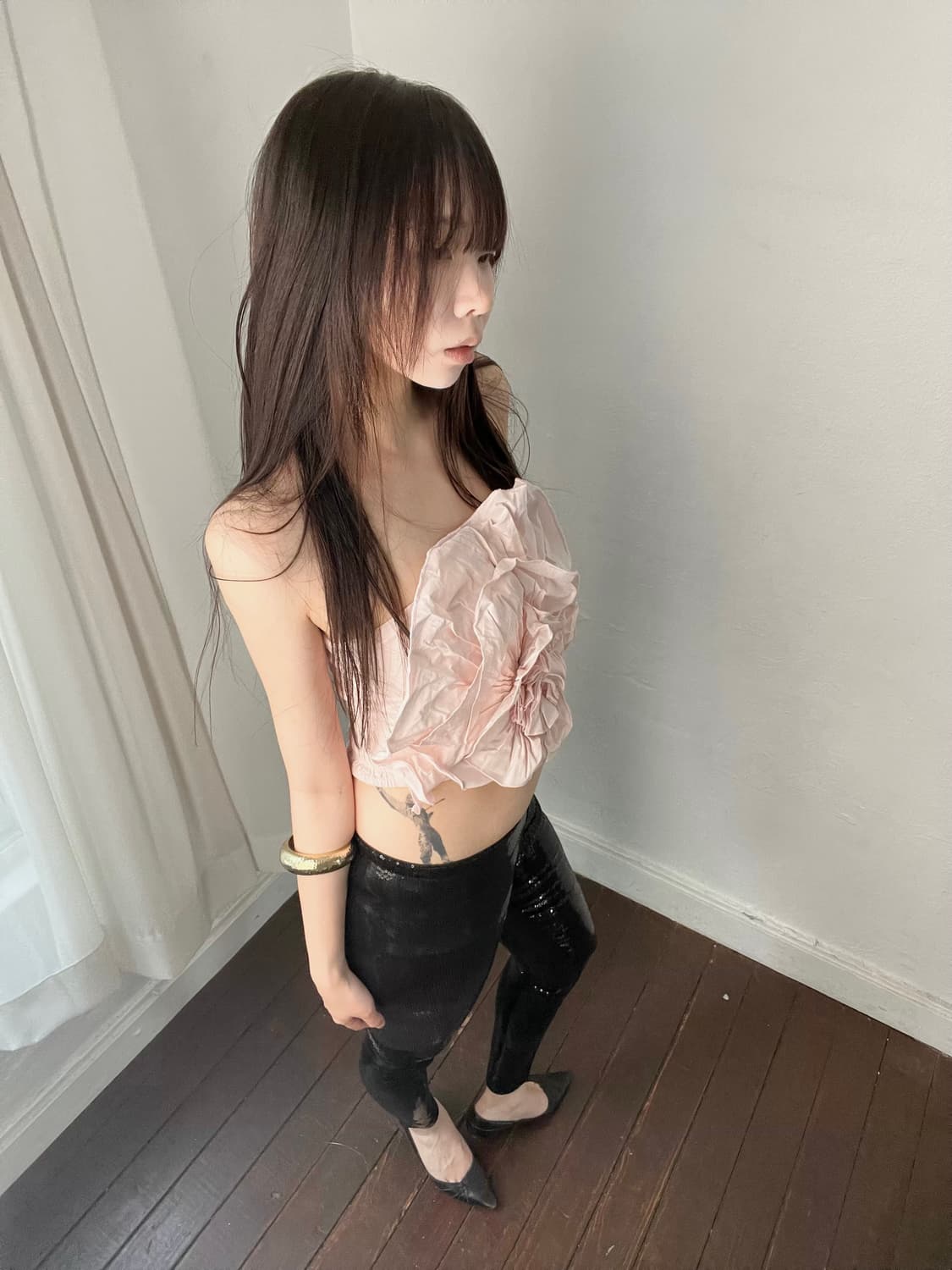 로즈 프릴 톱 상품이미지1