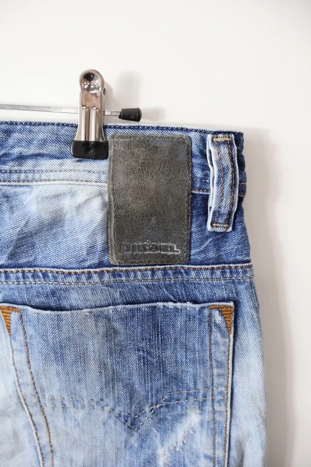 Diesel Italy Bleach Wash Denim Pants 상품이미지7