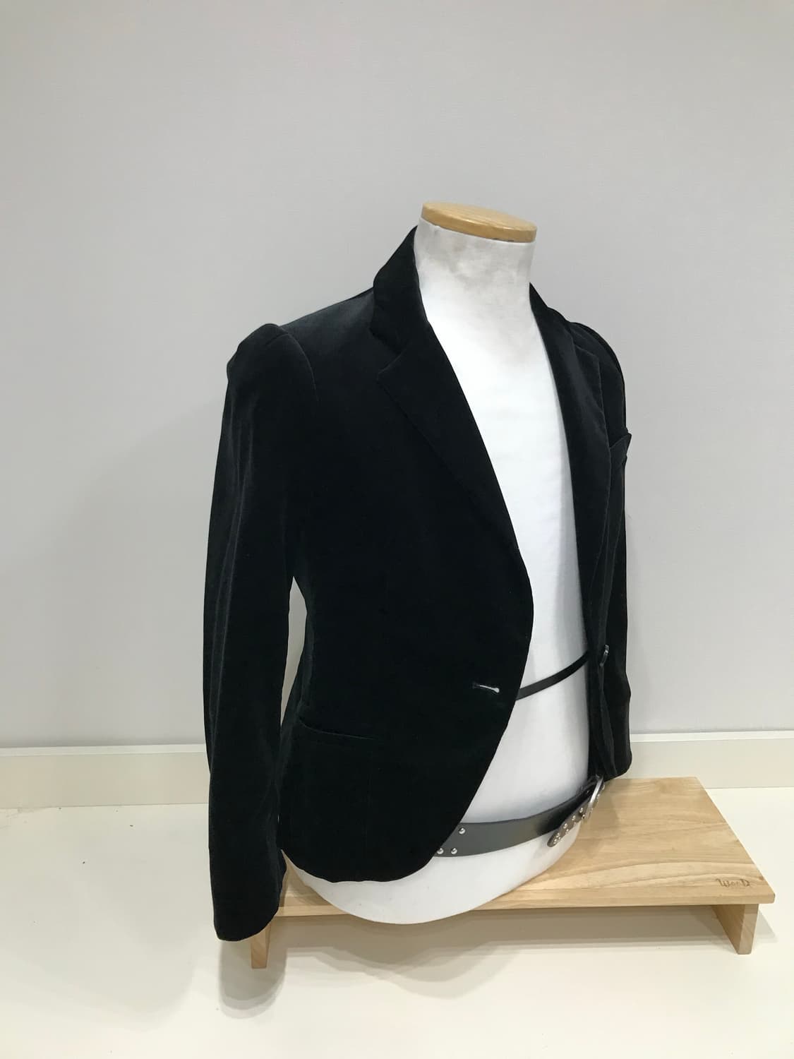 Theory black jacket  상품이미지2