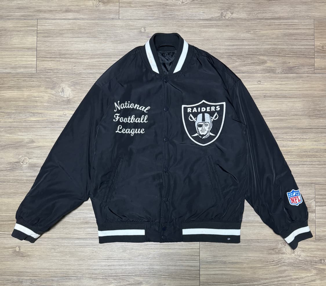 GU NFL 오클랜드 레이더스 스타디움 자켓 치카노 상품이미지1