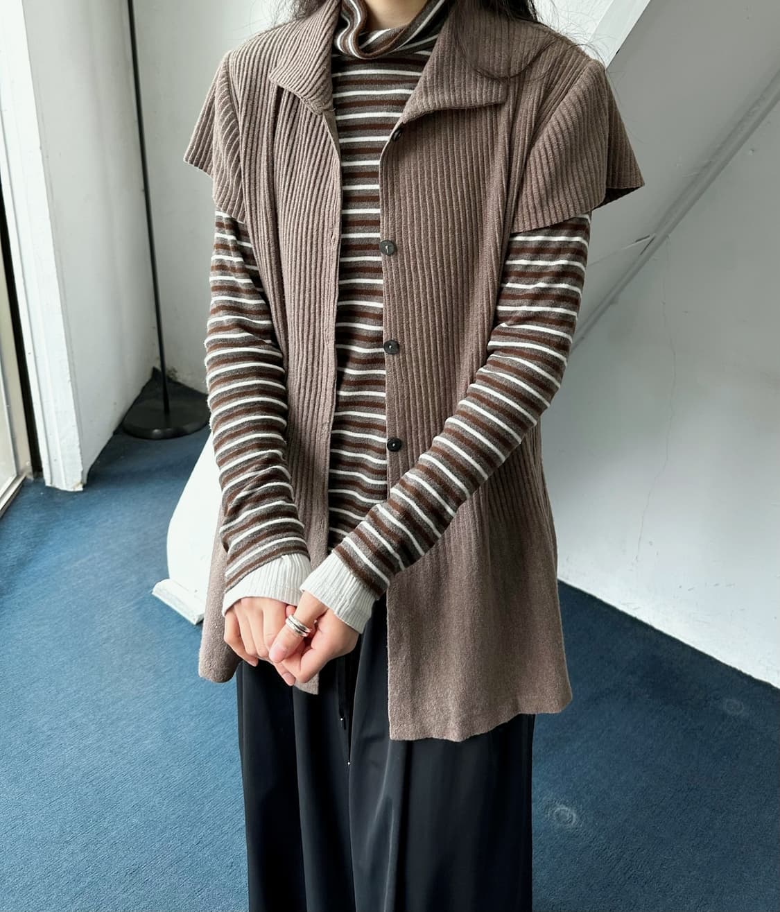 Design stripe stretched turtle neck top 상품이미지7