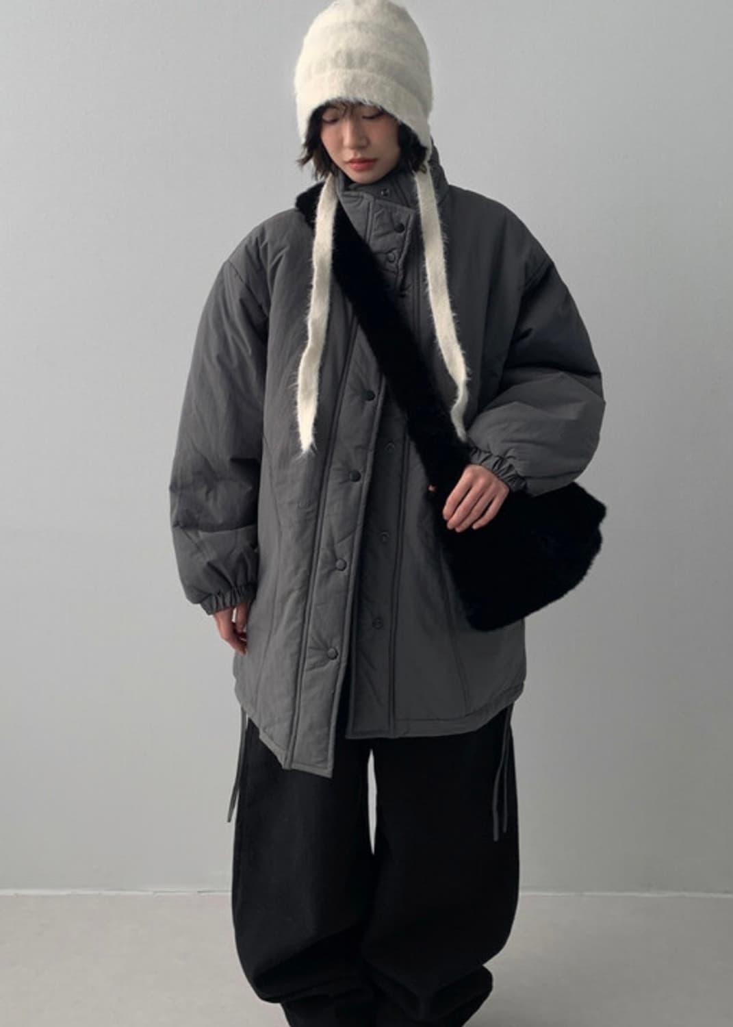 [원가 11만] 차콜 오버핏 퀼팅 패딩 상품이미지3