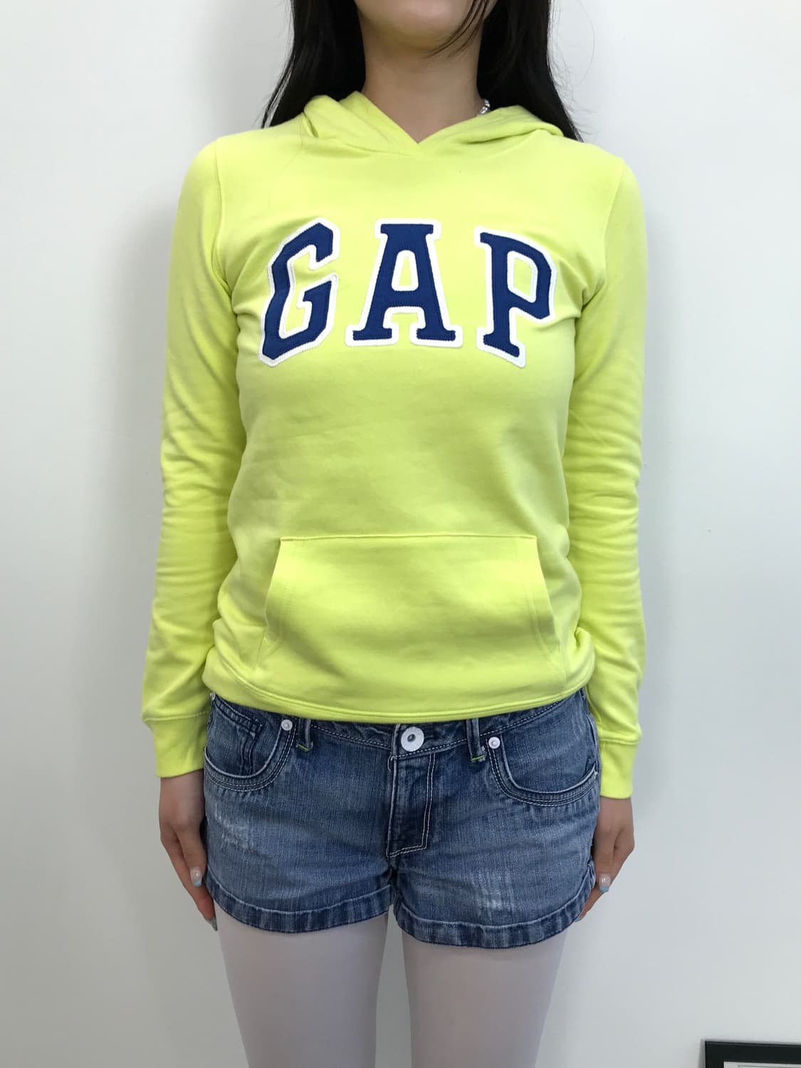 Gap Neon Logo Hoodie 상품이미지2