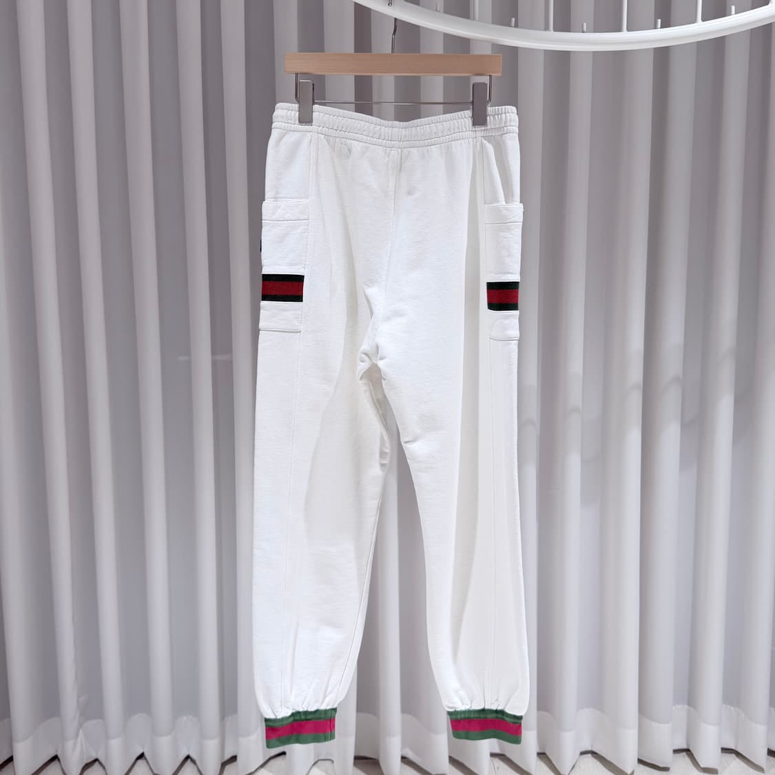 (A+/S) / 구찌 로고 웹 스트라이프 트레이닝 조거 팬츠 화이트 상품이미지6
