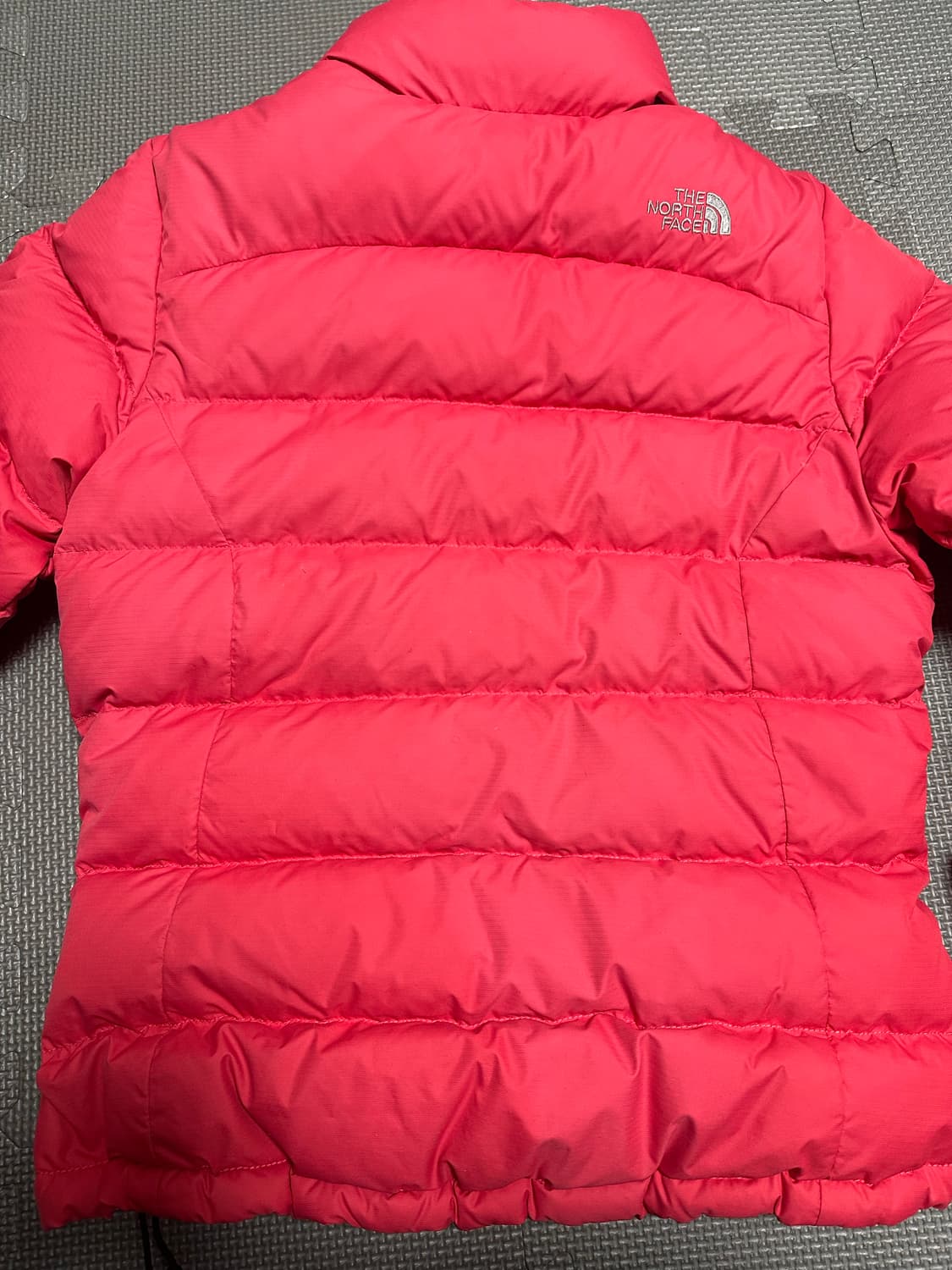 노스페이스 미국판 700 크롭 패딩 90 상품이미지8