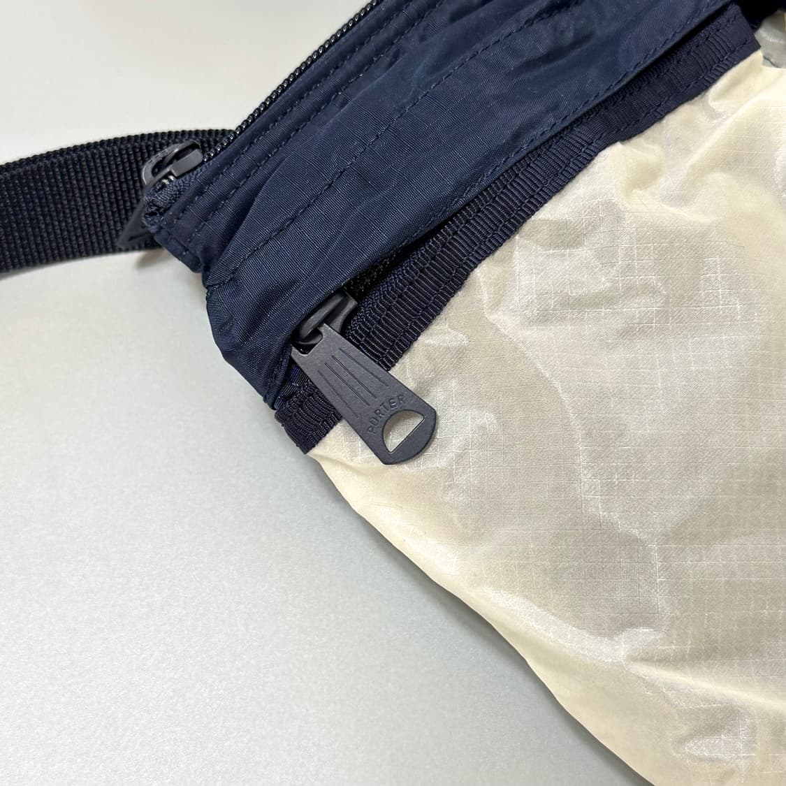 요시다포터(Porter) x 빔즈 콜라보 숄더백 상품이미지3