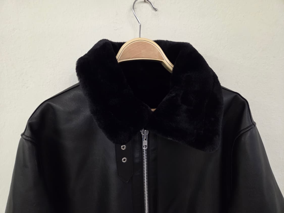 도프제이슨 블랙 무스탕 에코 자켓 상품이미지2