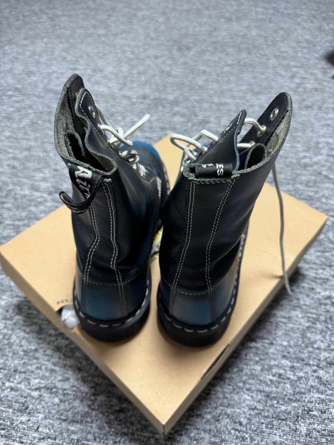 닥터마틴 1919 255사이즈 상품이미지3