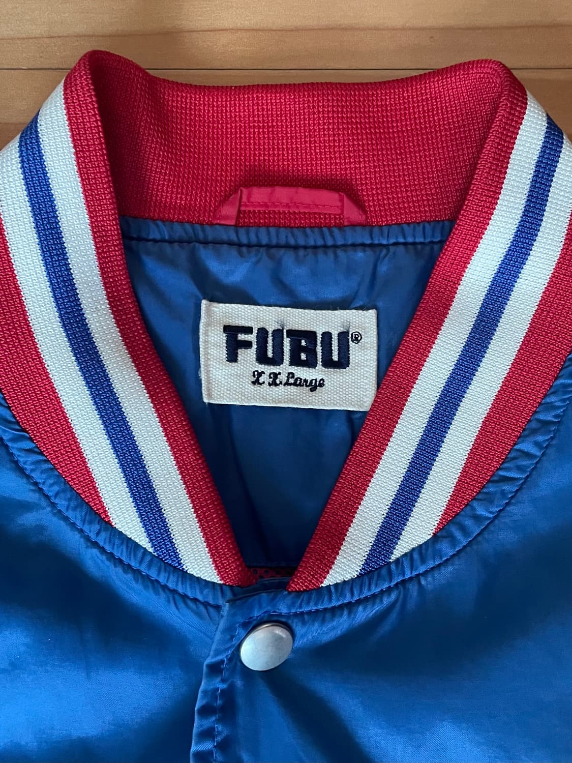 후부 새틴 바시티 재킷 상품이미지3