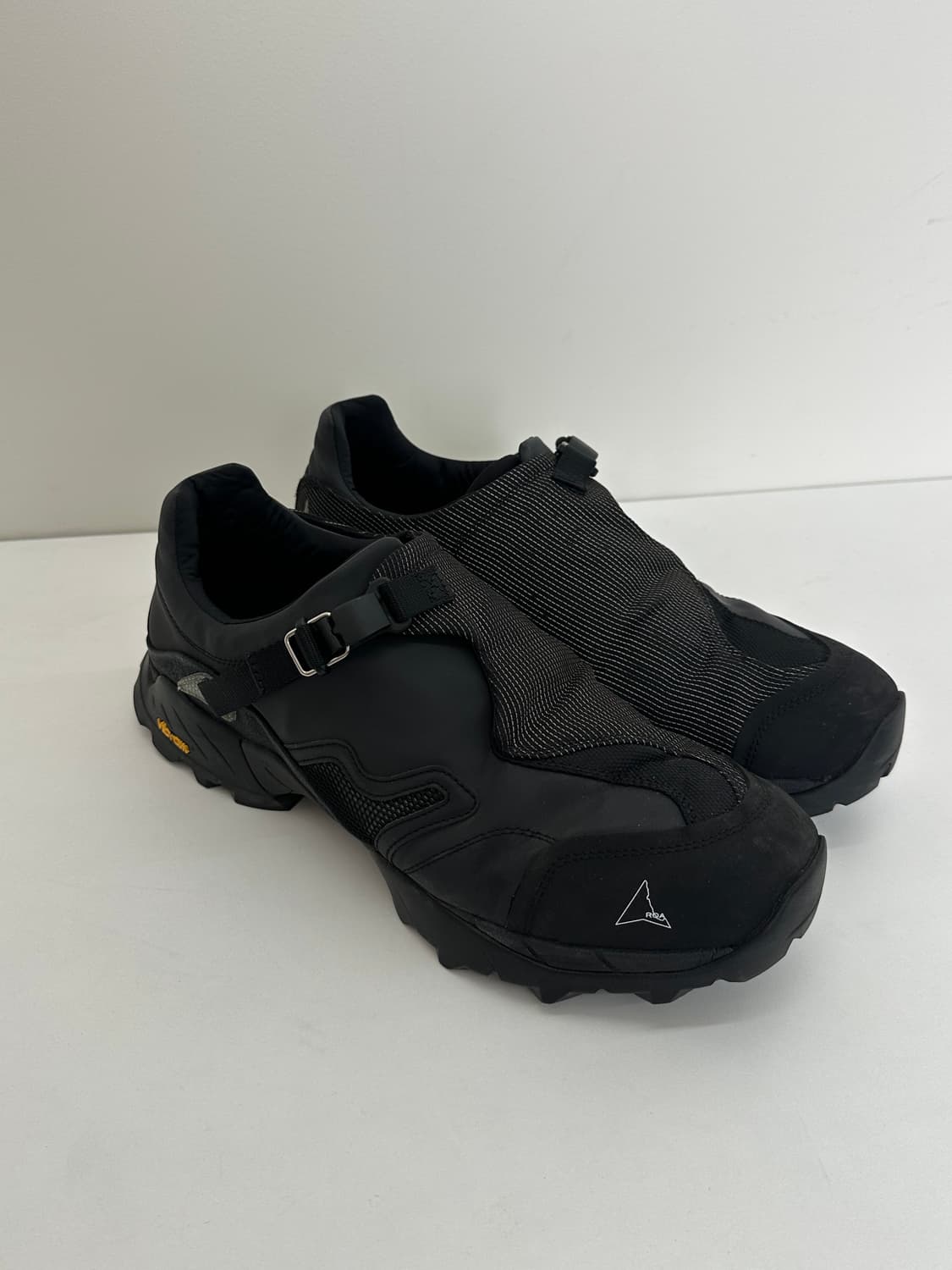 로아 하이킹 미나르 블랙 EU 45(10회 미만 착용) 상품이미지1