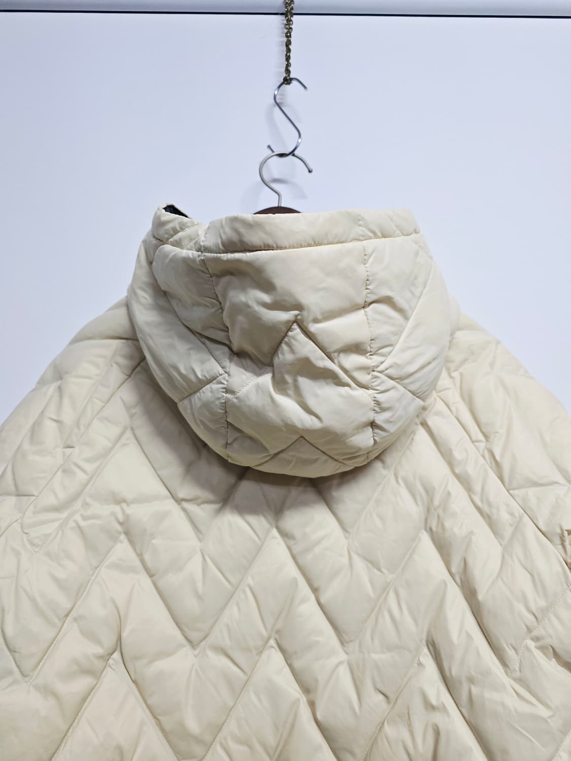 렙쇼메이 아이보리 퀄팅 후드 다운패딩 점퍼 상품이미지5