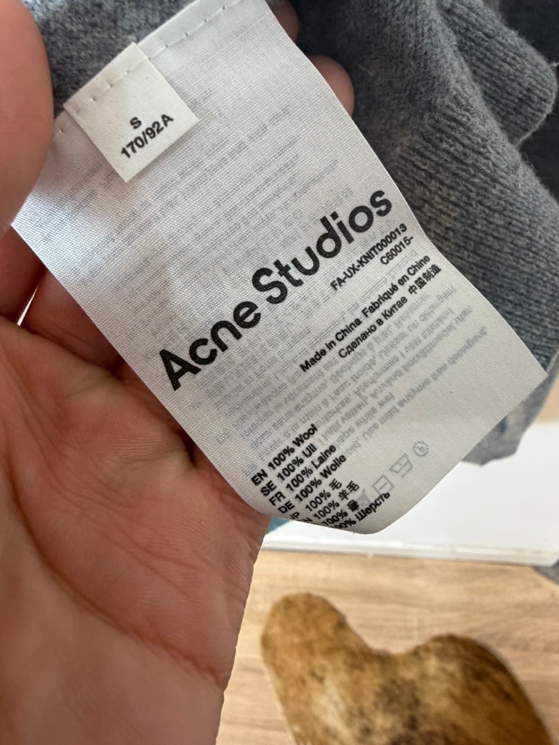 아크네 스튜디오 페이스 로고 울 가디건  상품이미지6