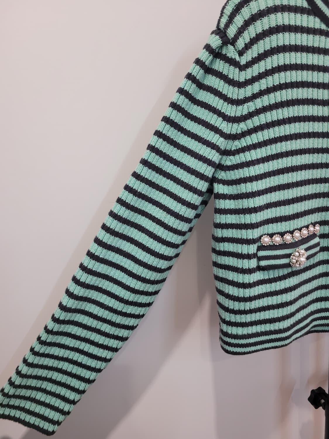 셀프포트레이트 그린 멜란지 스트라이프 크롭 니트 M사이즈 상품이미지5