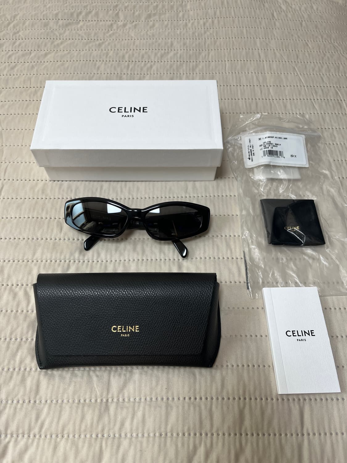 셀린 렉탱귤러 캣 아이 선글라스 블랙 상품이미지3