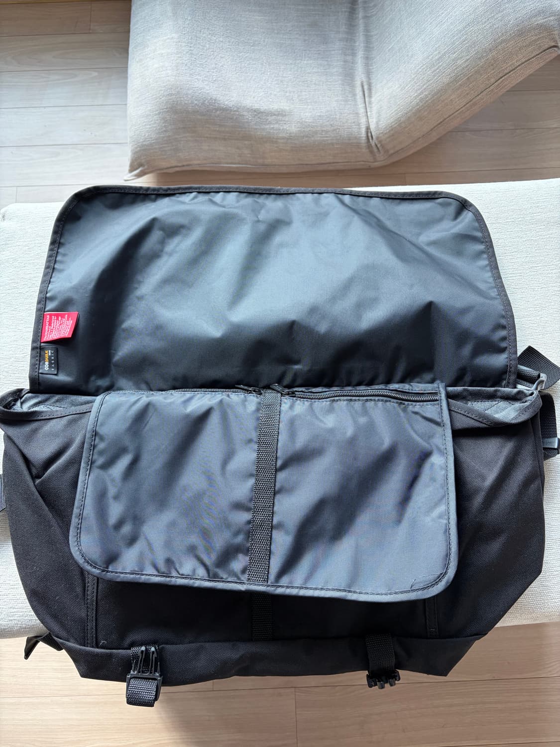 (새상품) 맨하탄포티지 NY 메신저 백 LG 블랙 상품이미지4