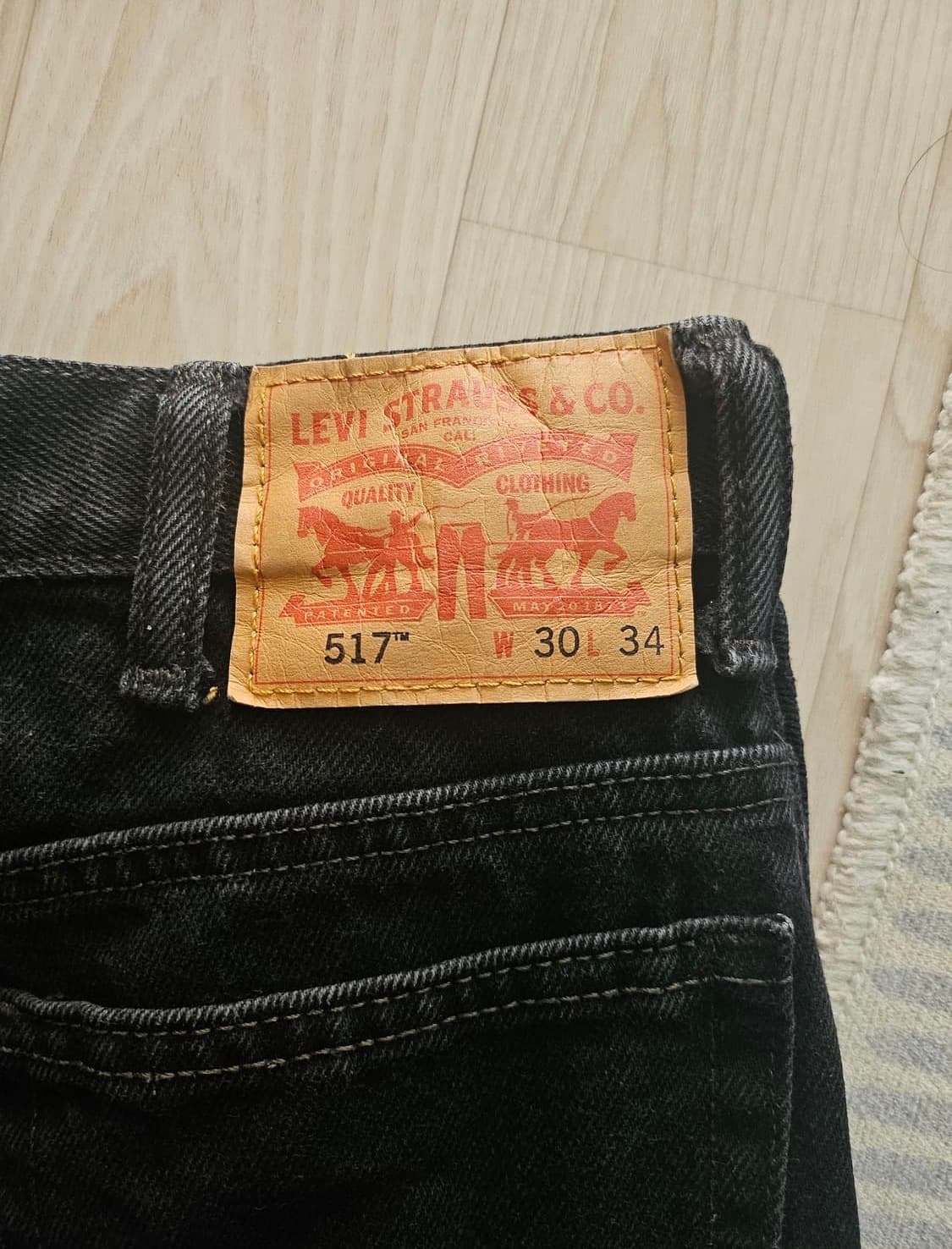 리바이스 517 부츠컷 흑청 상품이미지5