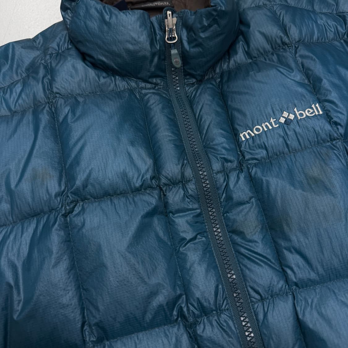 몽벨 고프코어 슈페리어 800 구스다운 경량패딩 자켓 상품이미지5