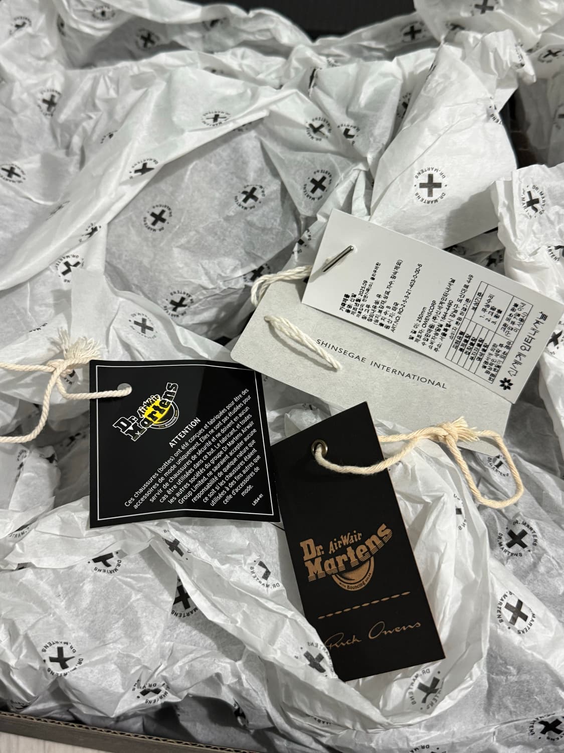 [uk 6] 닥터마틴 릭오웬스 쿼드 솔 스틸 토 부츠 블랙 상품이미지3